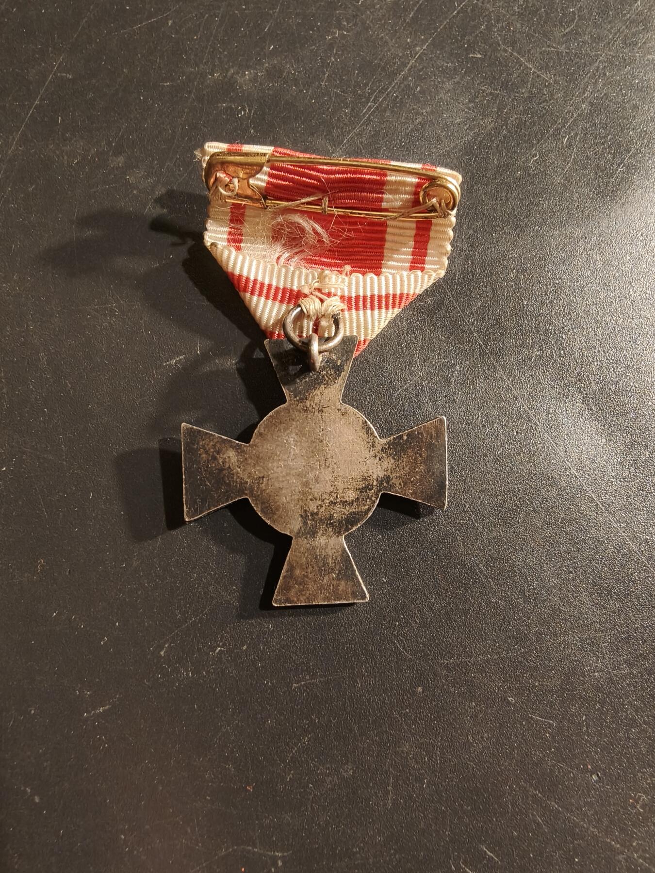 老王徽章第160期 丹麦25年服役十字奖章