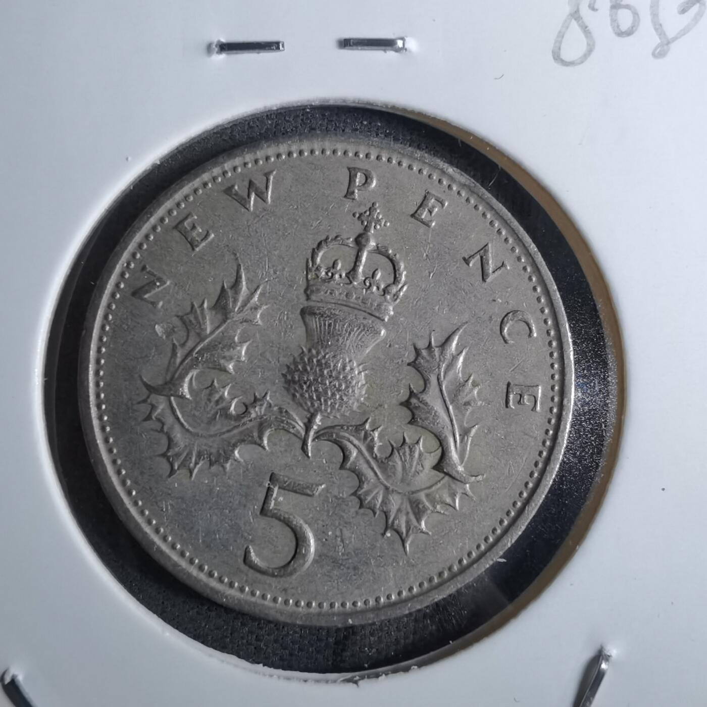 沼泽如烟--第886场 英国1969年5便士