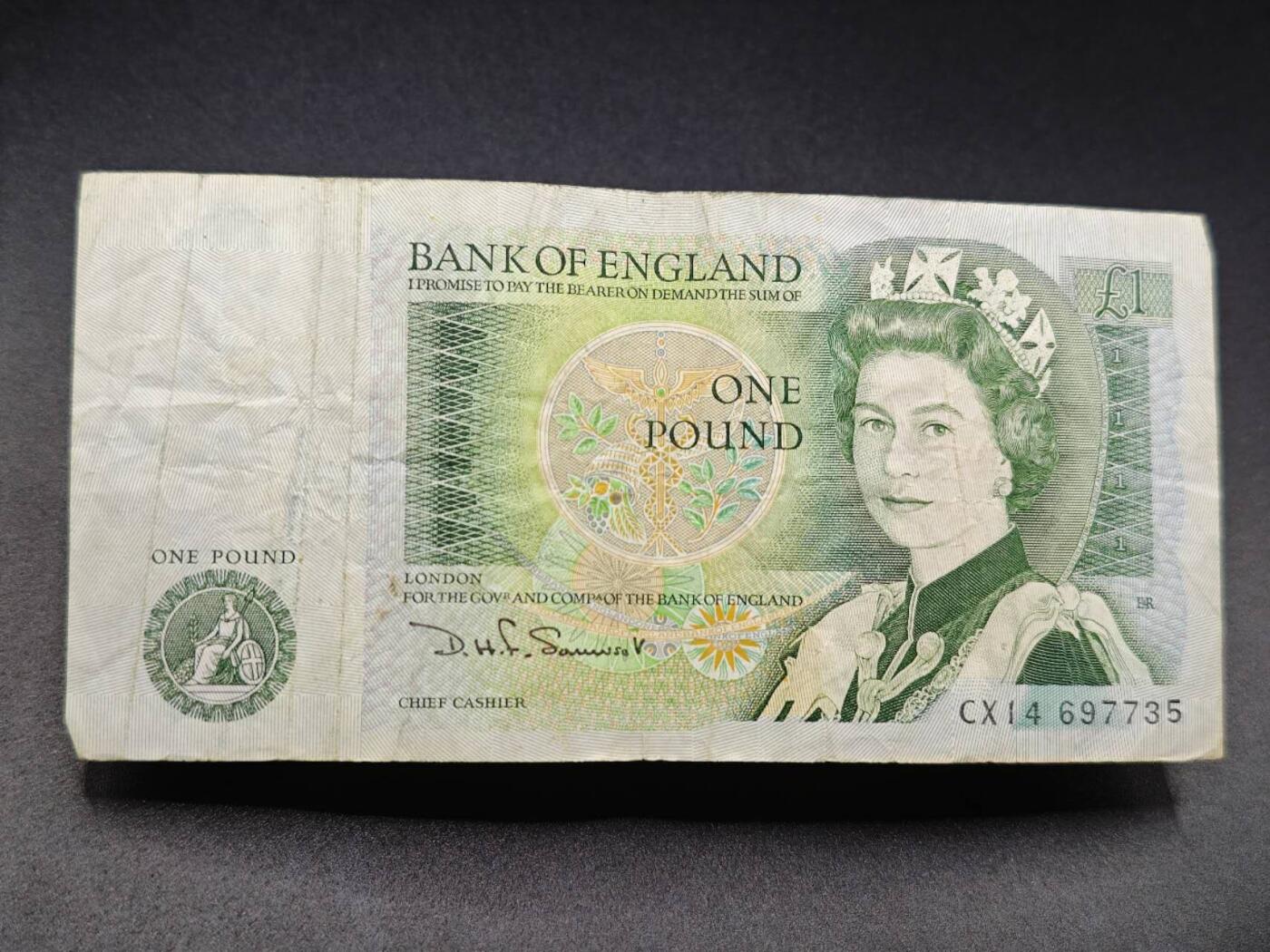 【淘币小摊】实时拍第七百八十三拍   无佣金纸币福利场   满百包邮可预留二周 每周一统一发货  