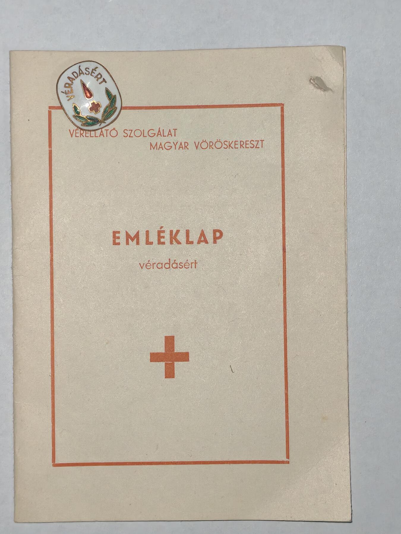 韵星假日精品2025秋季军品类拍卖会-- Rimey Holidays Boutique 2025 Autumn Militaria Sale 匈牙利人民共和国红十字会服务证章带证书一套