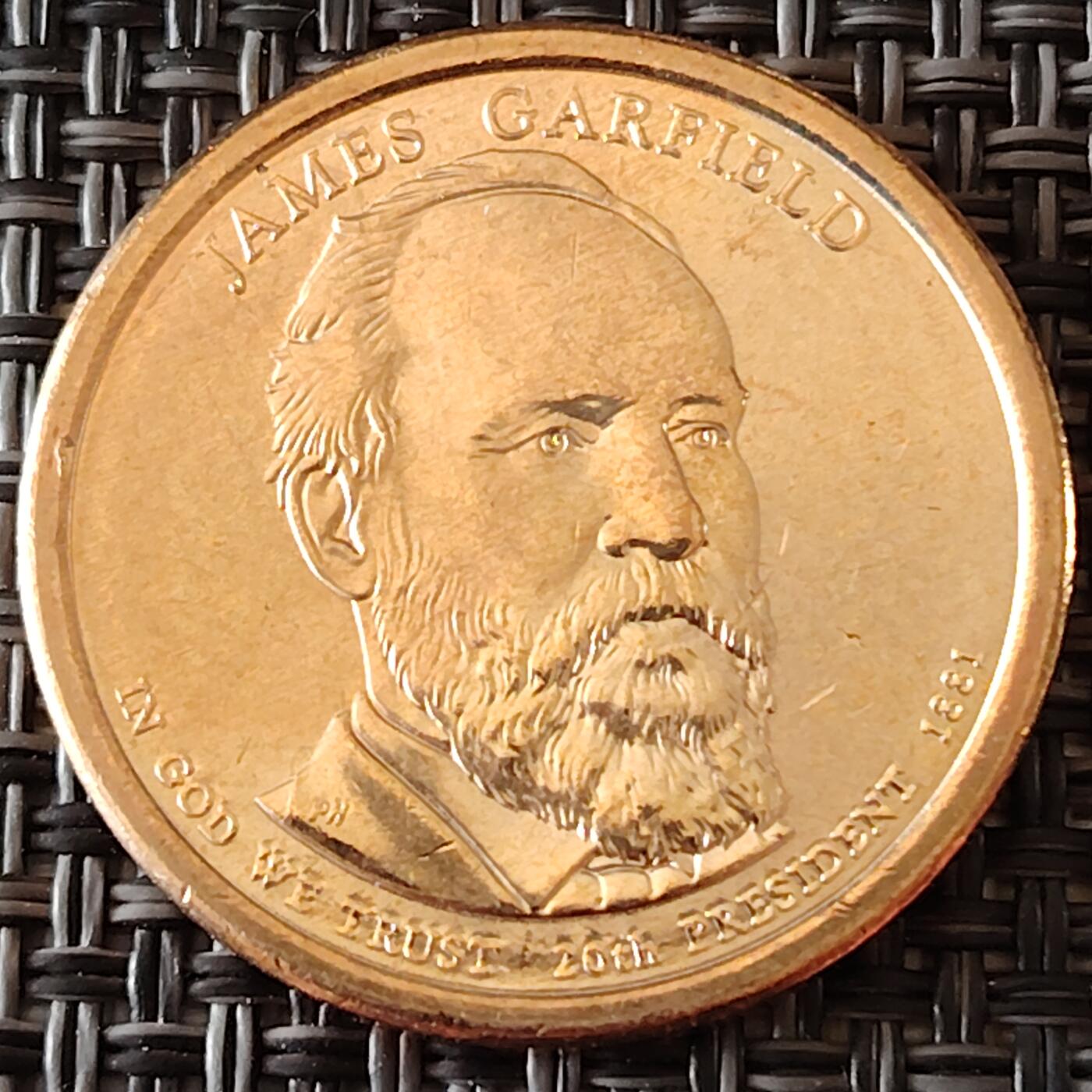 布加迪🐬～世界钱币(上海)🌾第 256 期 /  各国套币和散币