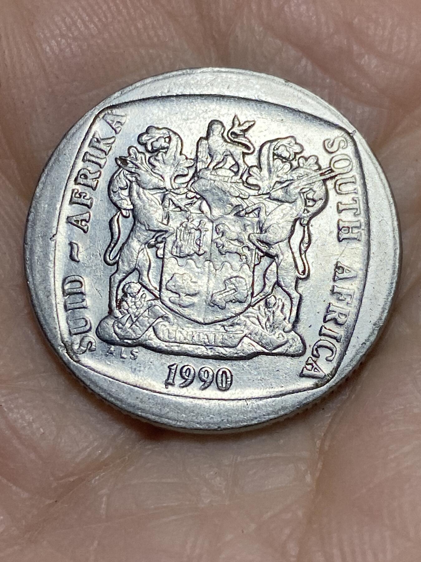 2025年第一百二十一场(总第一百四十七场）外国好品散币(免佣金)