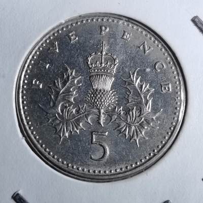 沼泽如烟--第888场 - 英国1990年5便士