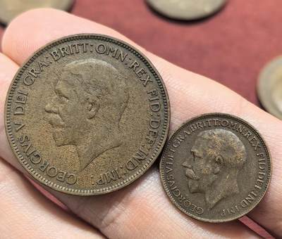 南宋泉阁俄币 外币 国币 专场第十八期 【送拍无额外佣金】 - 英国 1931/1919年 乔治五世1便士/1法新铜币一对 通货好品 老包浆