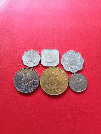 【云涧收藏】第七十六场 - 英属东加勒比花冠女王套币