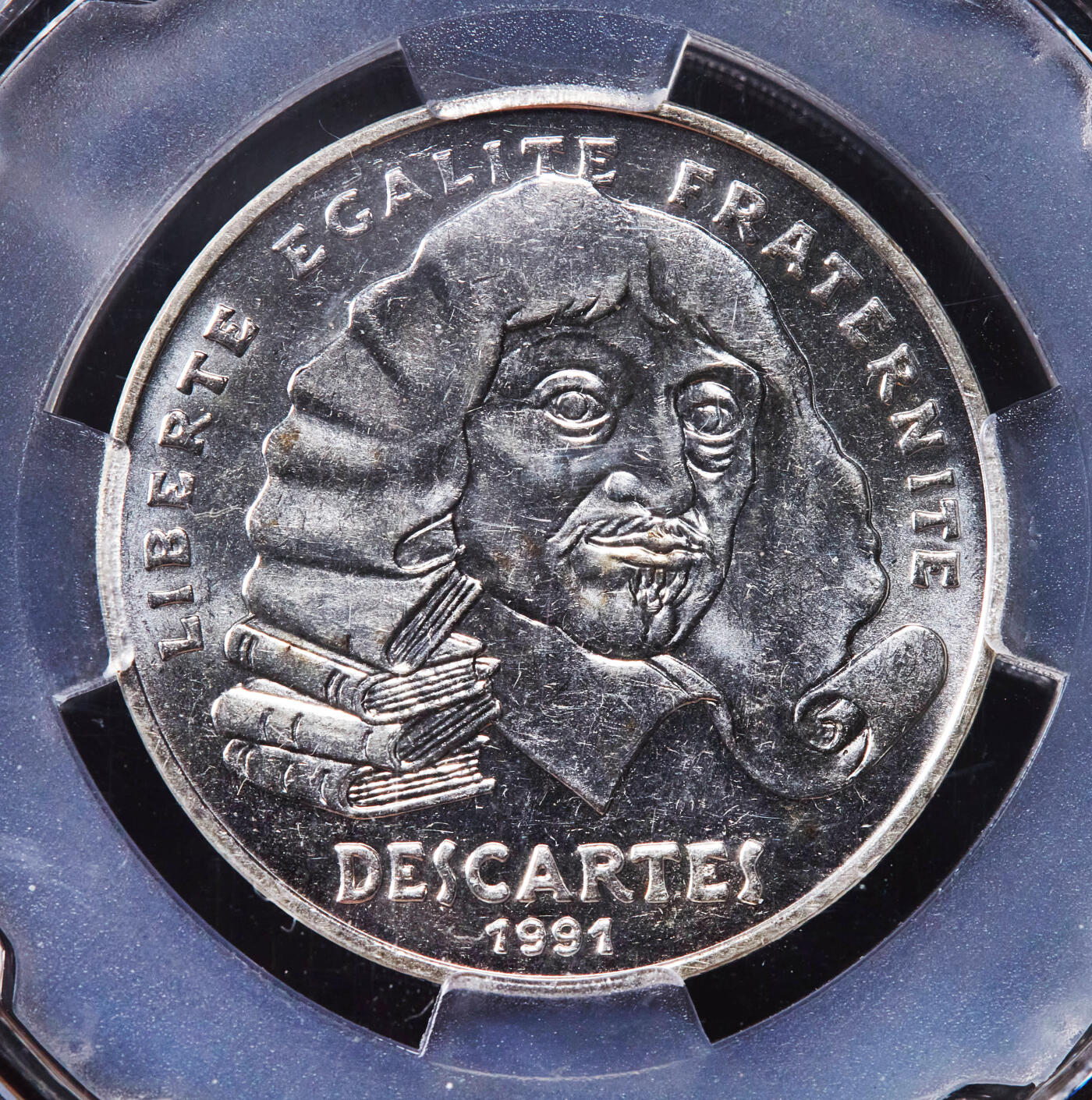 【俄甄集藏】2025年(044)11-12星期三晚 19:30 全场包邮 法国1991年纪念哲学家、数学家、物理学家勒内·笛卡尔100法郎银币，信泰 MS60，重15克，90%银