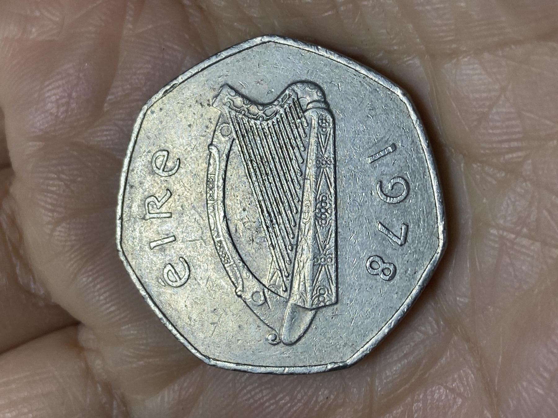 2025年第一百二十一场(总第一百四十七场）外国好品散币(免佣金) 爱尔兰🇮🇪1978年50便士(共和国时期第二套)