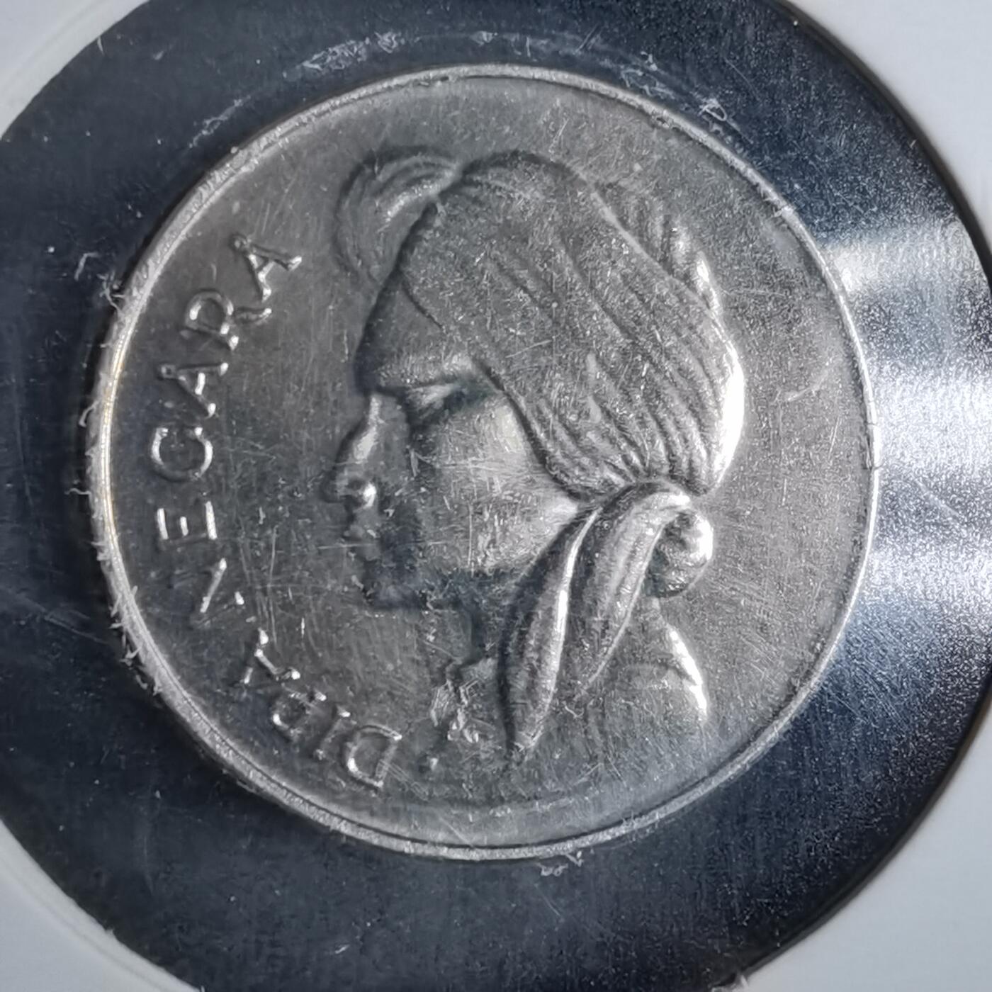 沼泽如烟--第889场 印度尼西亚1955年50分