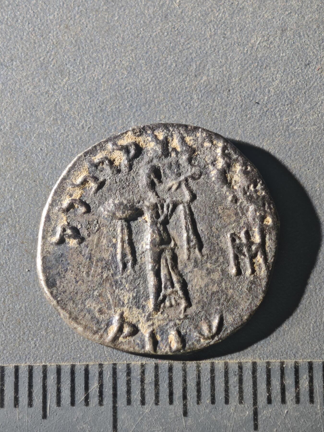 82期回流戒指饰品杂件纪念章丝路钱币专场 D丝路版式