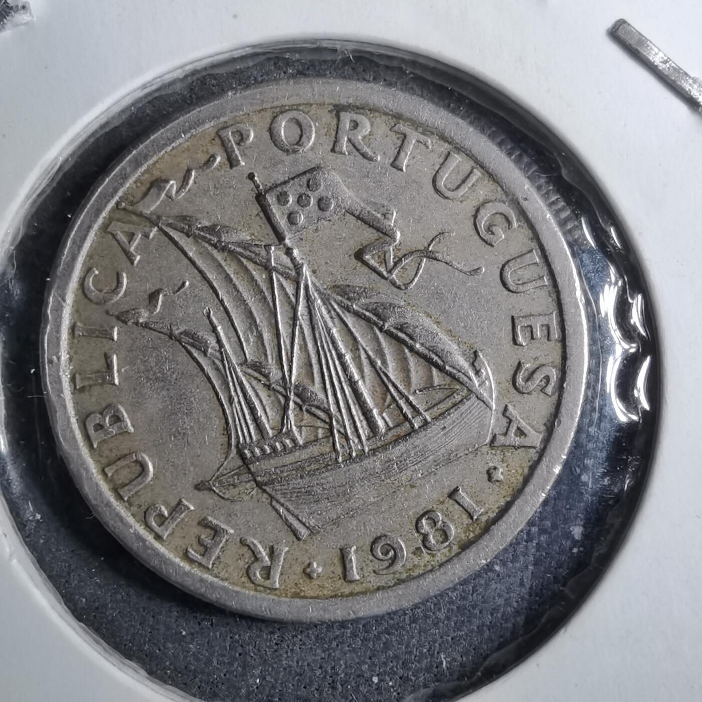 沼泽如烟--第888场 葡萄牙1981年2.5埃斯库多