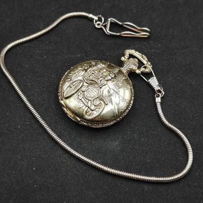 0元起拍勋章 第307期 咸鱼国勋章拍卖专场 11月5日（周三）下午6：00开始 - 中古石英怀表