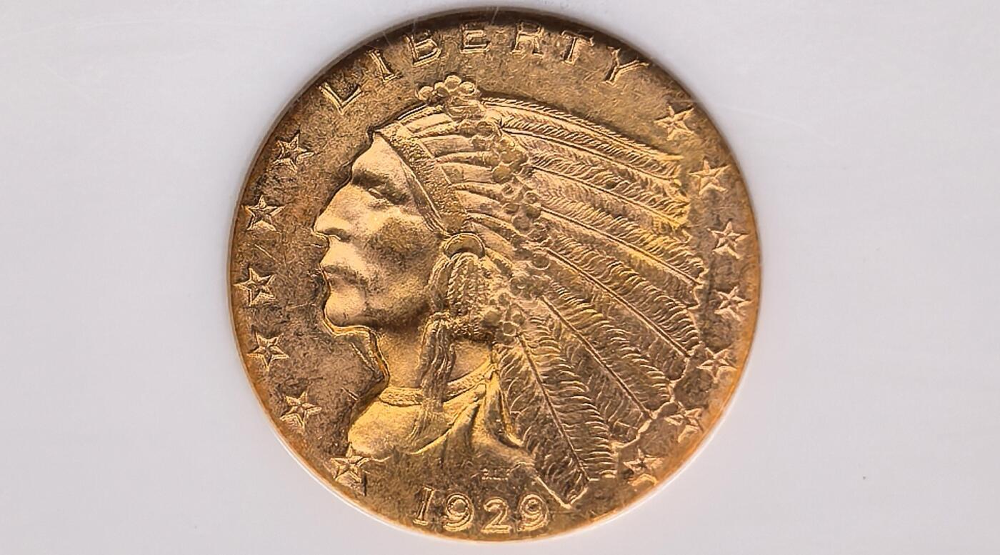 凡希社世界钱币微拍第三百十三期 1929美国印第安头像2.5元金币NGC-MS63，充满力量感的的一款钱币图案，比女神版更受欢迎的设计，4.18g，900金。
