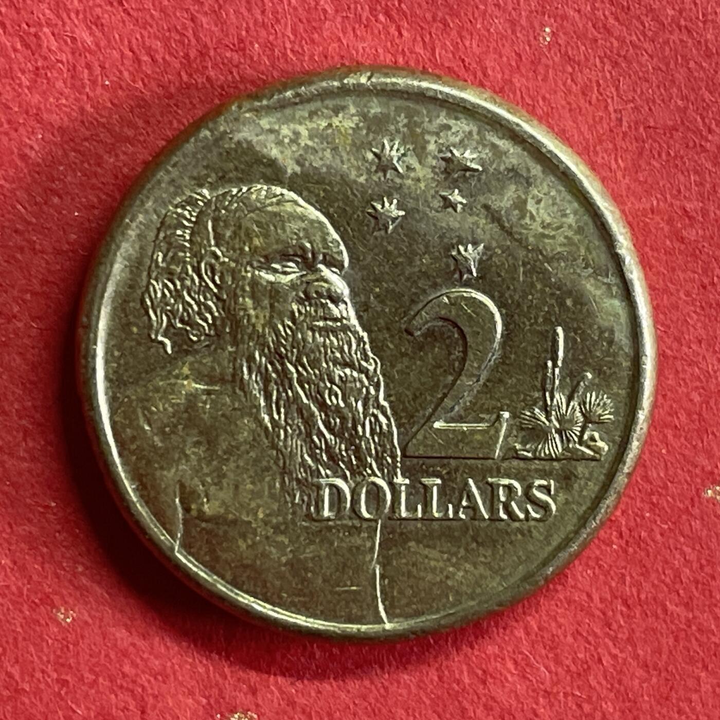 【澳大利亚硬币】限时专场 国父纪念币 澳大利亚贰澳元黄铜硬币 高冠女皇钱币一枚