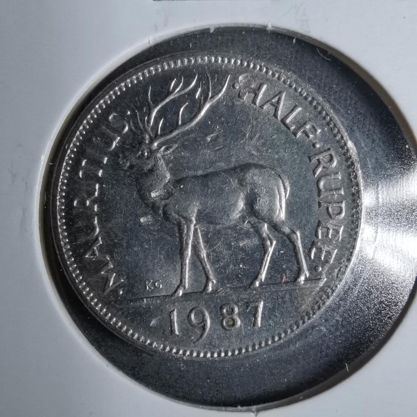 沼泽如烟--第889场 毛里求斯1987年半卢比