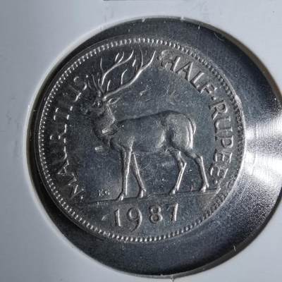 沼泽如烟--第889场 - 毛里求斯1987年半卢比