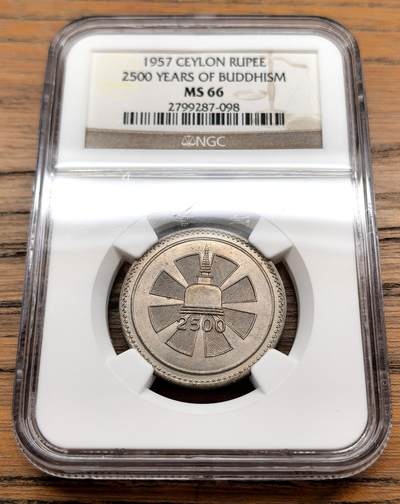 凡希社世界钱币微拍第三百十三期 - 1957锡兰佛教2500年纪念5卢比NGC-MS66