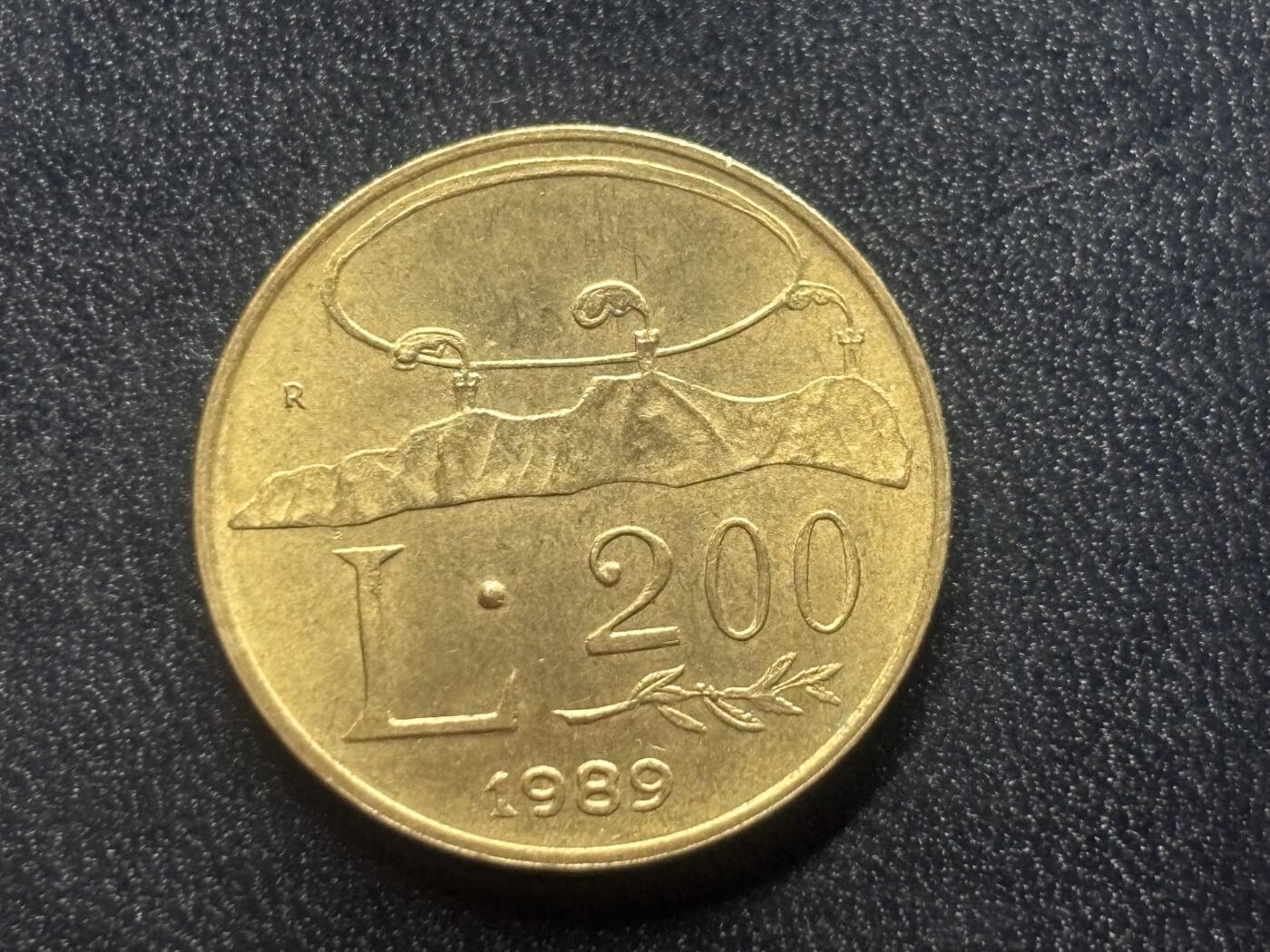 邮泉阁限时拍卖第三十四场 圣马力诺、梵蒂冈、意大利硬币专场（硬币在国外。请付邮费6元。） 圣马力诺1989年200里拉