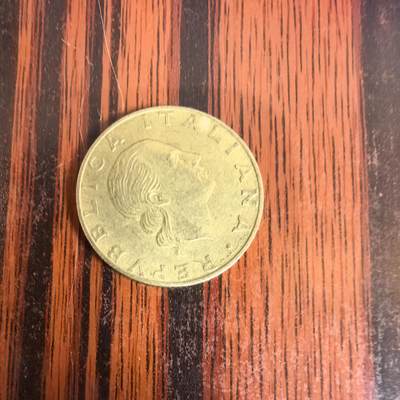 泡泡币外币第十九场可代拍15038385335微信 - 意大利硬币