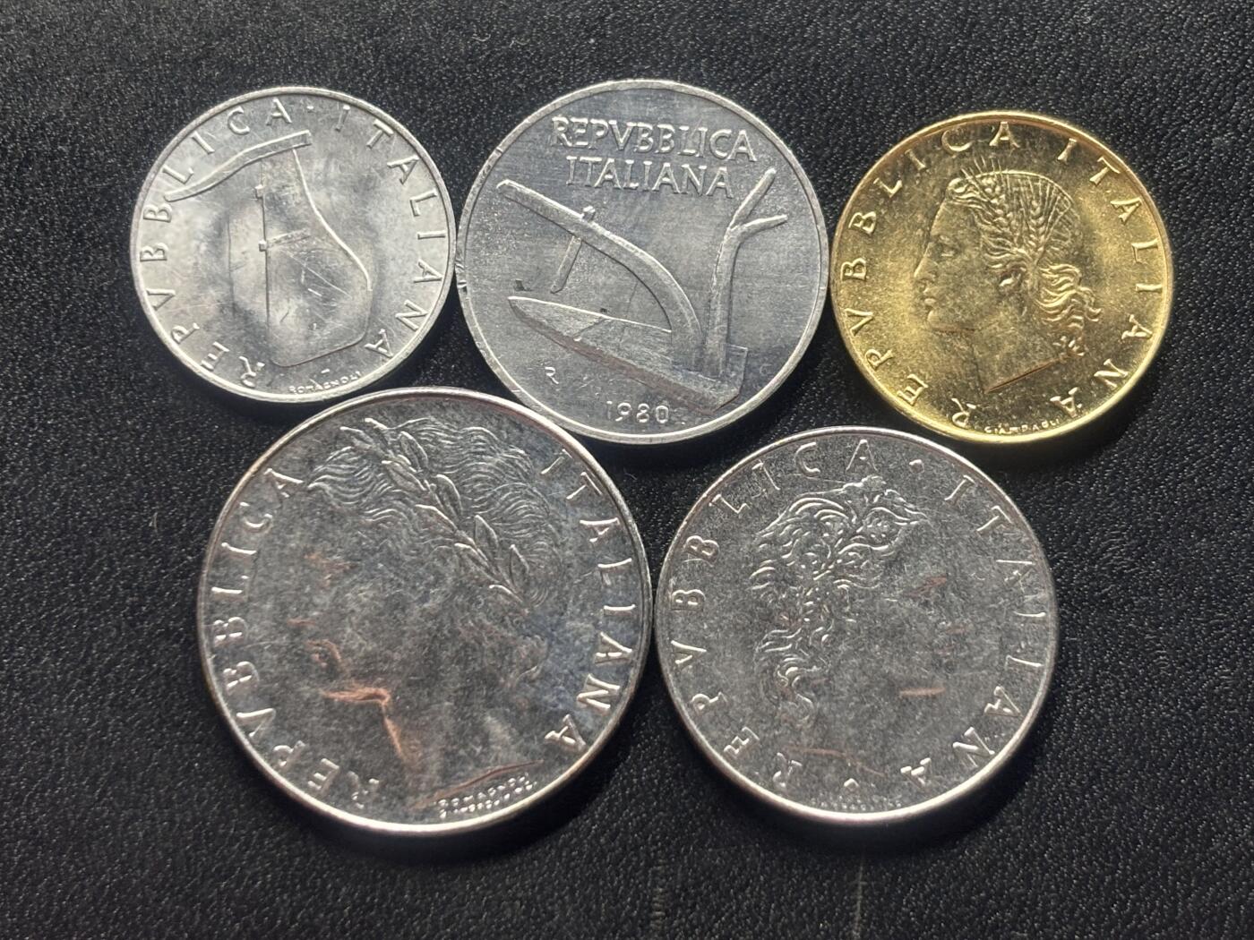 邮泉阁限时拍卖第三十四场 圣马力诺、梵蒂冈、意大利硬币专场（硬币在国外。请付邮费6元。）