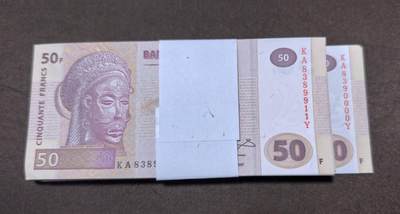 北京马甸外国币专卖第146期，外国纸币币专场，陆续上拍，欢迎关注 - 刚果50F百张连号（非常好的号段）全新四角有微卷