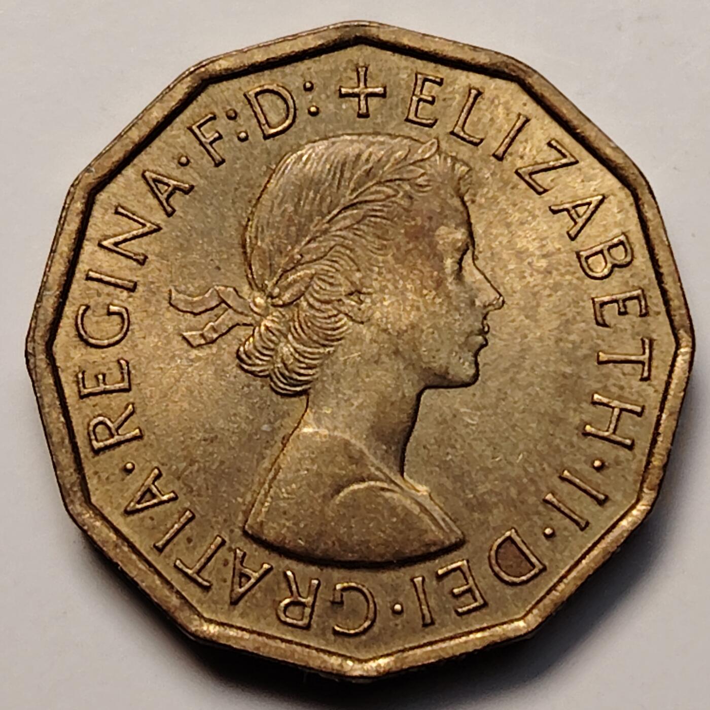 布加迪🐬～世界钱币(上海)🌾第 256 期 /  各国套币和散币 英国🇬🇧 1967年 3便士