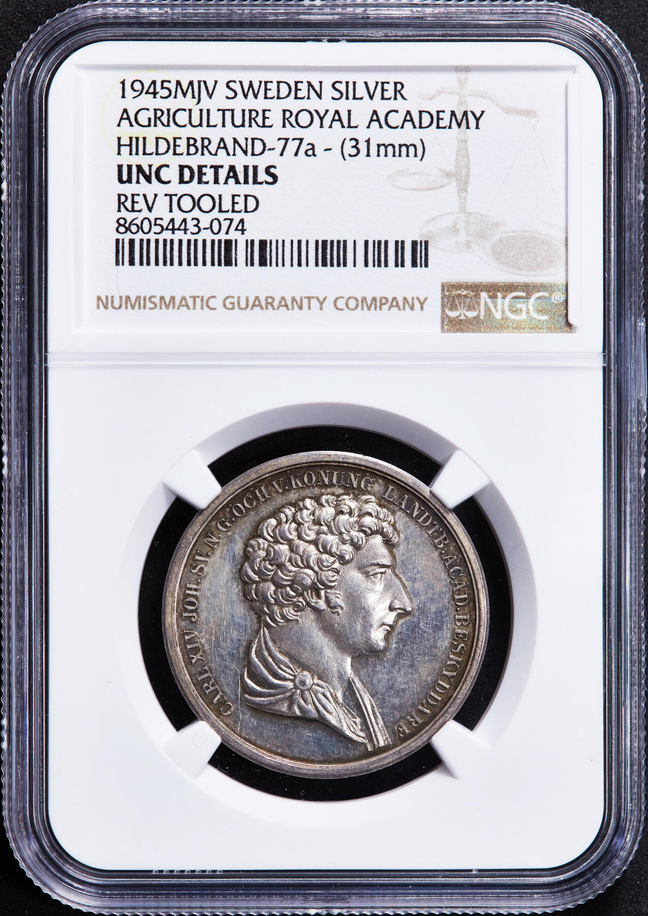 【俄甄集藏】2025年(044)11-12星期三晚 19:30 全场包邮 瑞典1945年卡尔十四世头像瑞典皇家农业科学银质奖章，NGC UNCD，类精制底板，黄油彩包浆
