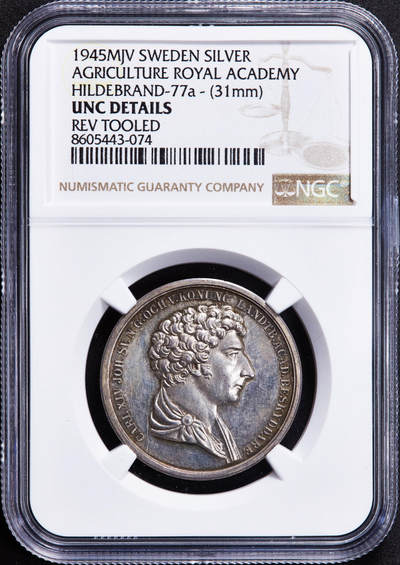 【俄甄集藏】2025年(044)11-12星期三晚 19:30 全场包邮 - 瑞典1945年卡尔十四世头像瑞典皇家农业科学银质奖章，NGC UNCD，类精制底板，黄油彩包浆