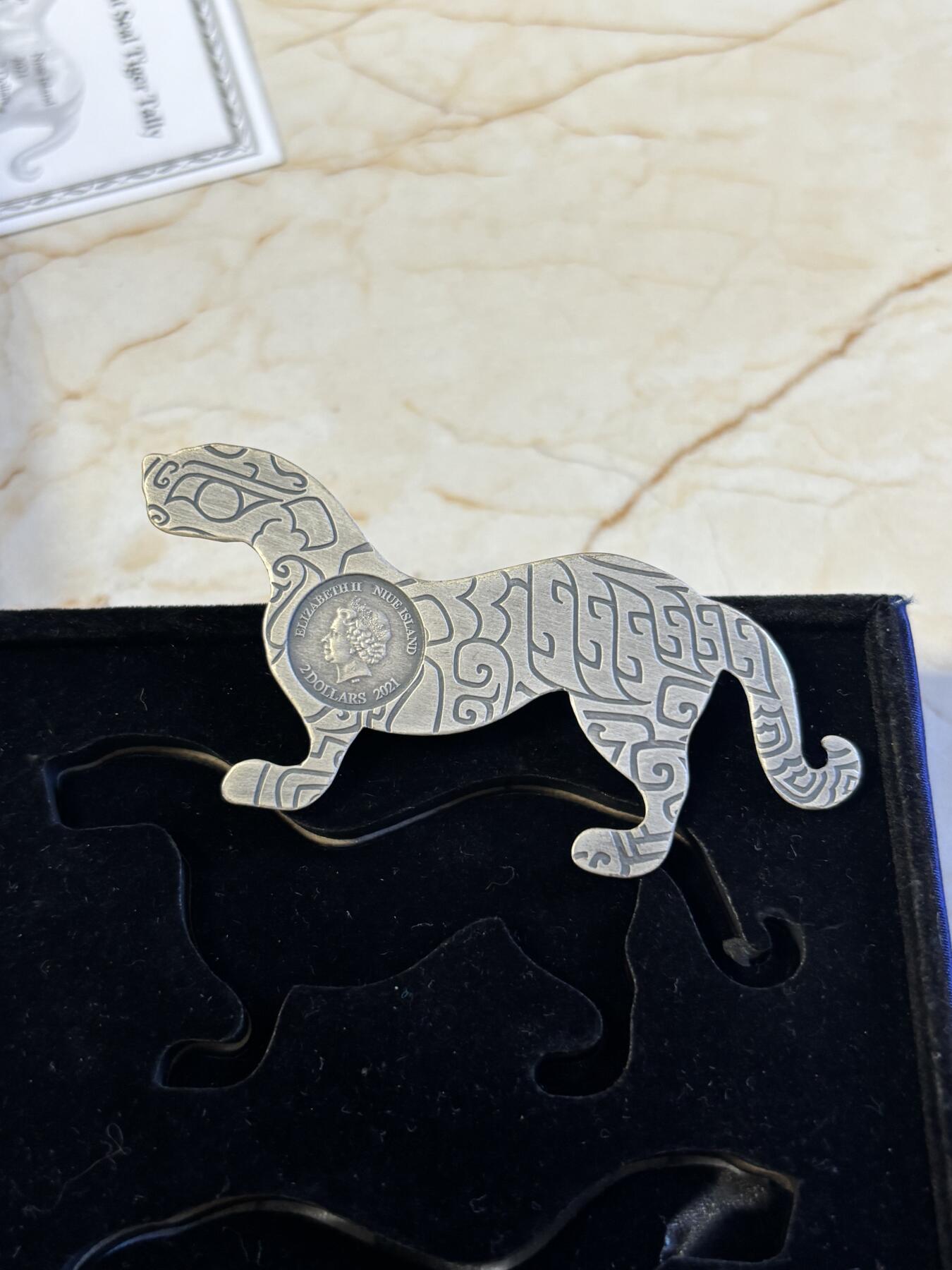 第180期拍卖【长期征集拍品】【北京币展专场】 纽埃2021年中国生肖杜虎符2盎司3D立体仿古银币,999银，发行量199枚