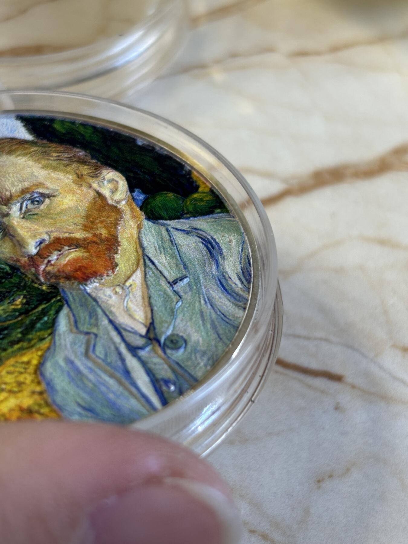 第180期拍卖【长期征集拍品】【北京币展专场】 库克2022年画家梵高彩色2盎司精制纪念银币，999银，发行999枚,梵高衣服这里有掉色