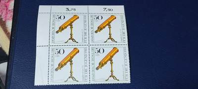 德国邮票专场，都是四方联 - 德国邮票  四方联，1981年发行，古老光学仪器  望远镜   ，品相如图