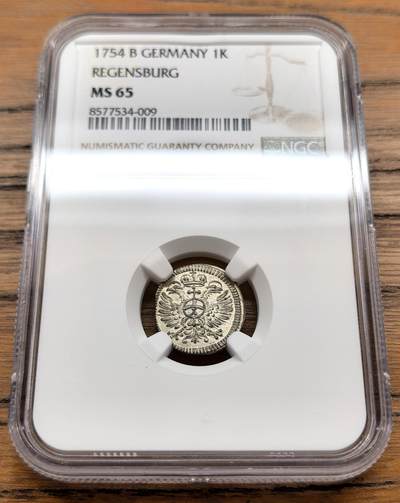 凡希社世界钱币微拍第三百十三期 - 1754神罗雷根斯堡1K银币NGC-MS65，铸出状态极品。