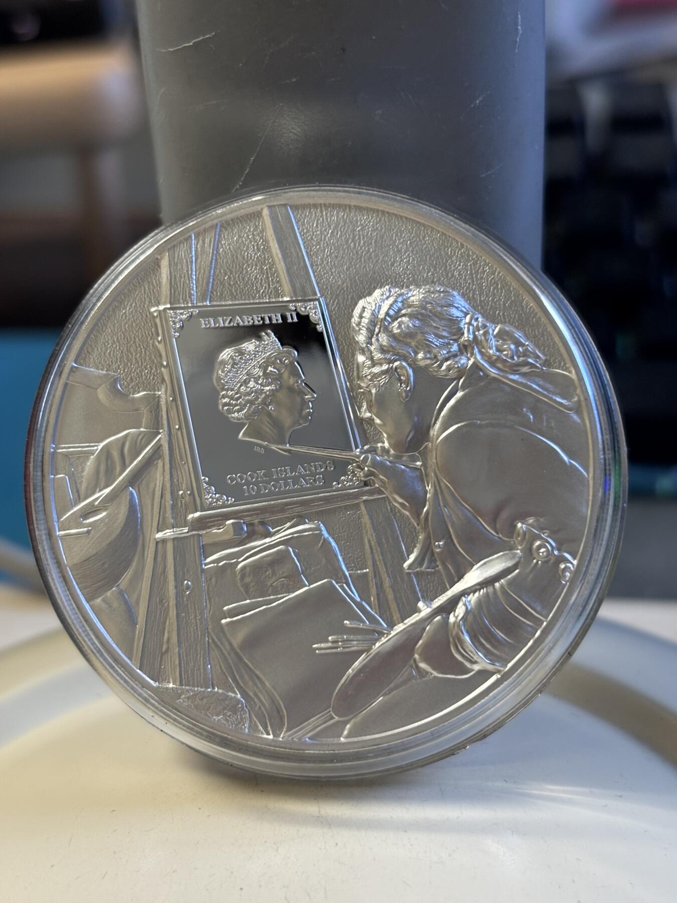 第180期拍卖【长期征集拍品】【北京币展专场】 库克2022年画家梵高彩色2盎司精制纪念银币，999银，发行999枚,梵高衣服这里有掉色