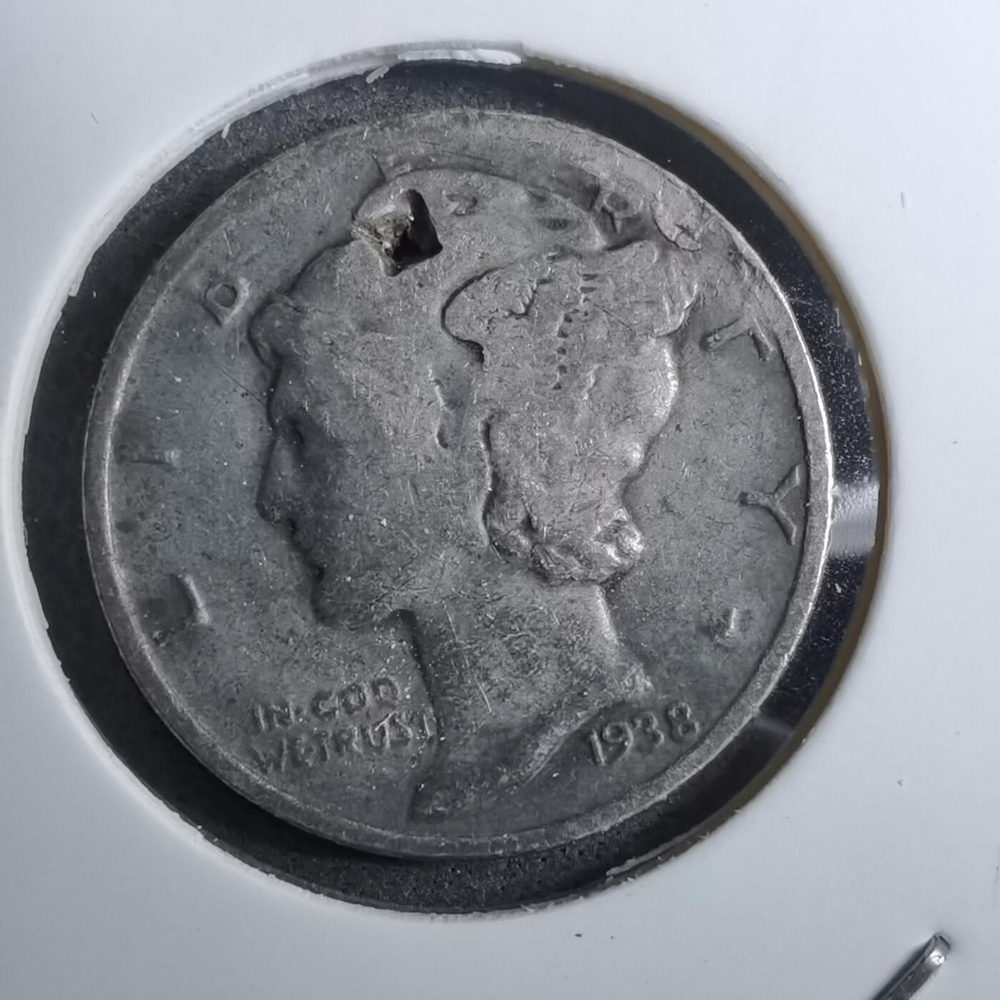 沼泽如烟--第888场 美国1938年十分银币有伤