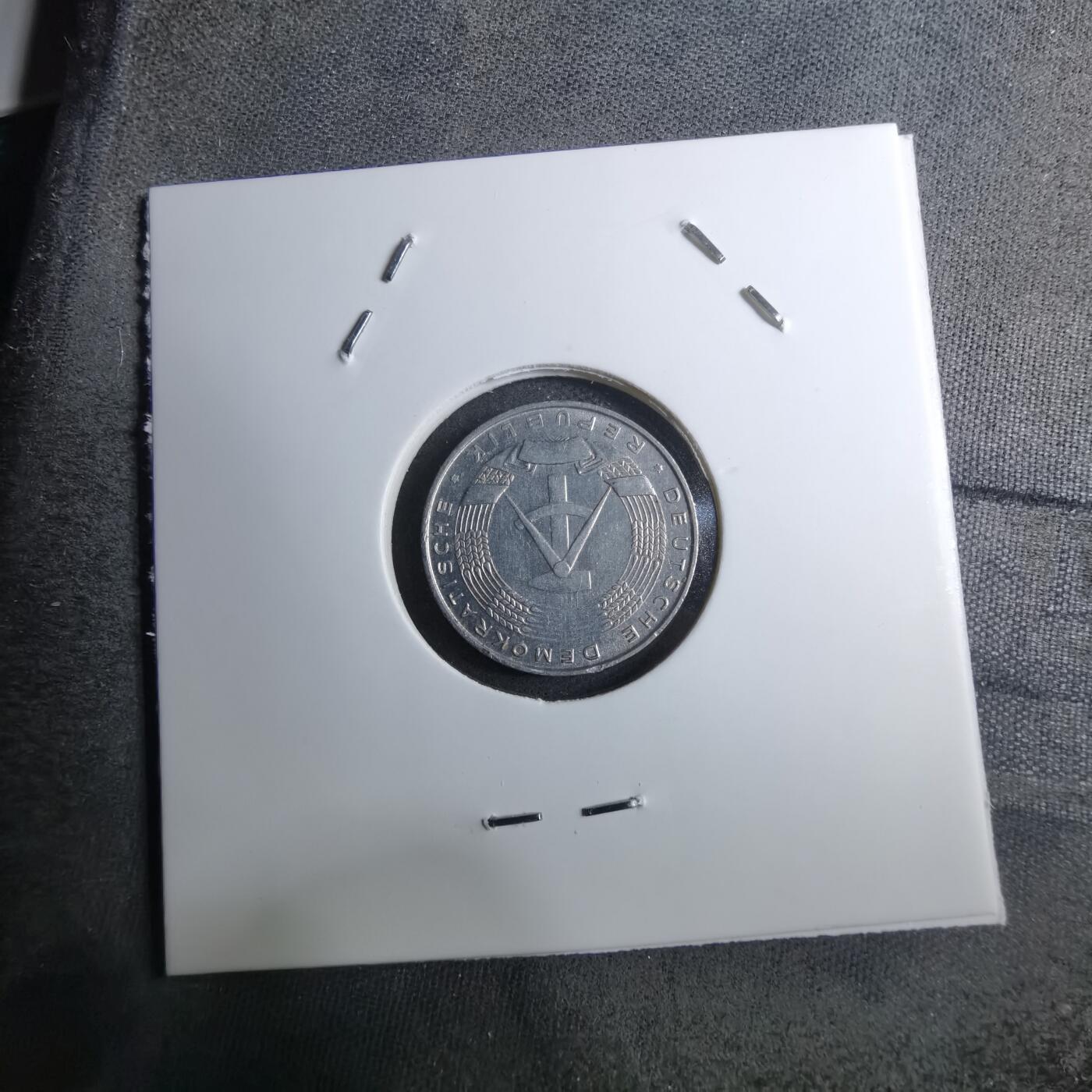 沼泽如烟--第888场 东德1975年1芬尼