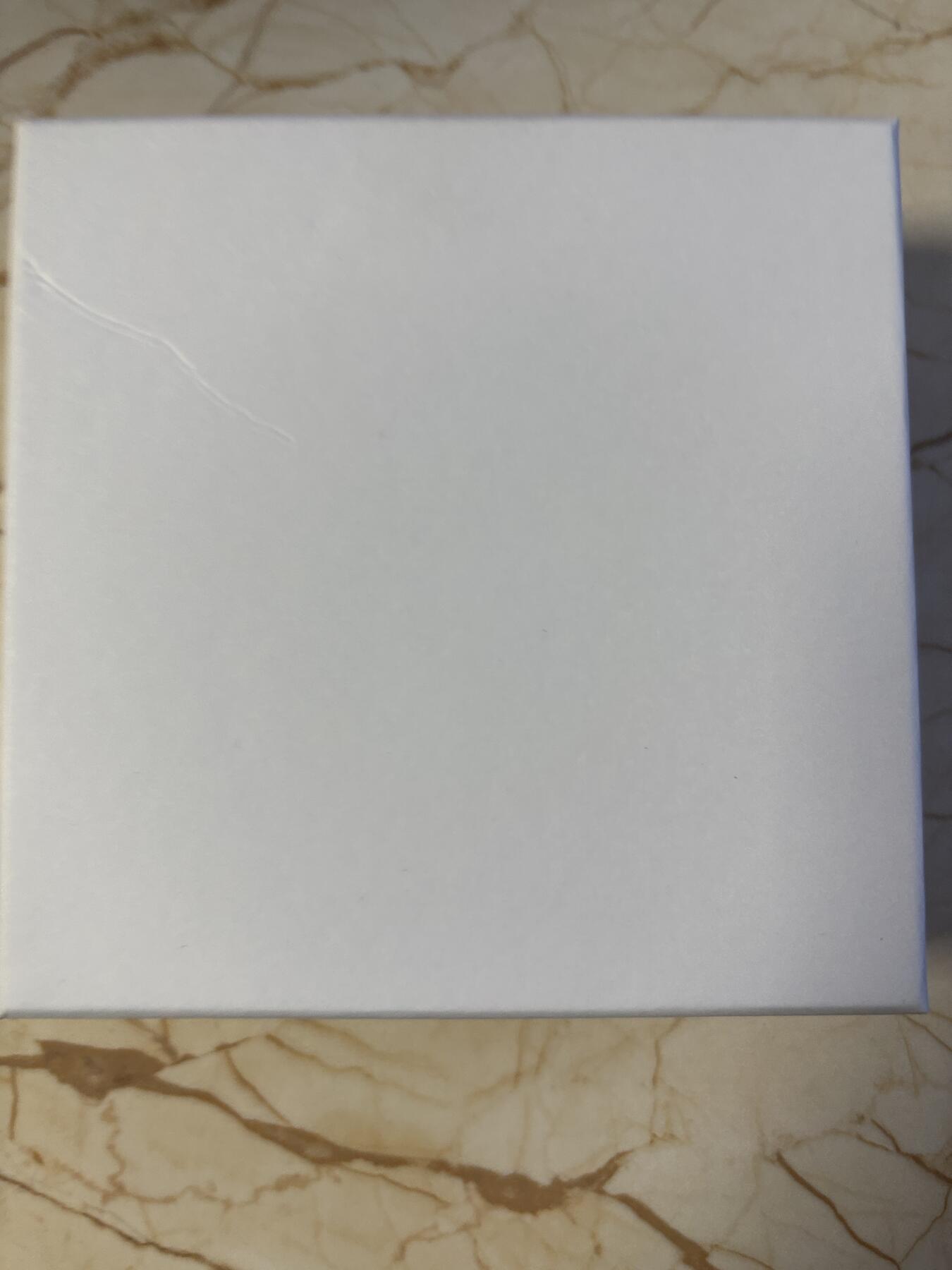 第180期拍卖【长期征集拍品】【北京币展专场】 喀麦隆2021年爱情系列爱经3盎司高浮雕仿古彩银币，999银，发行500枚