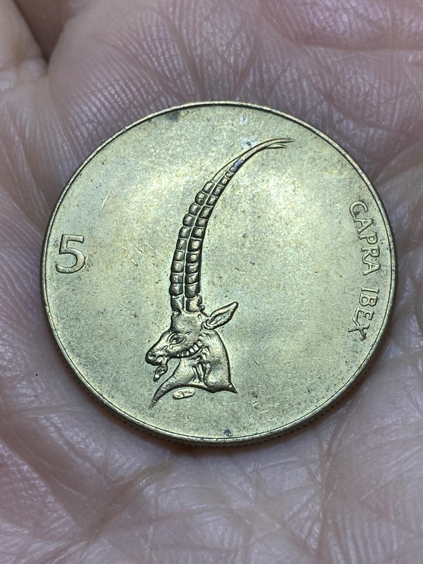 2025年第一百二十一场(总第一百四十七场）外国好品散币(免佣金)