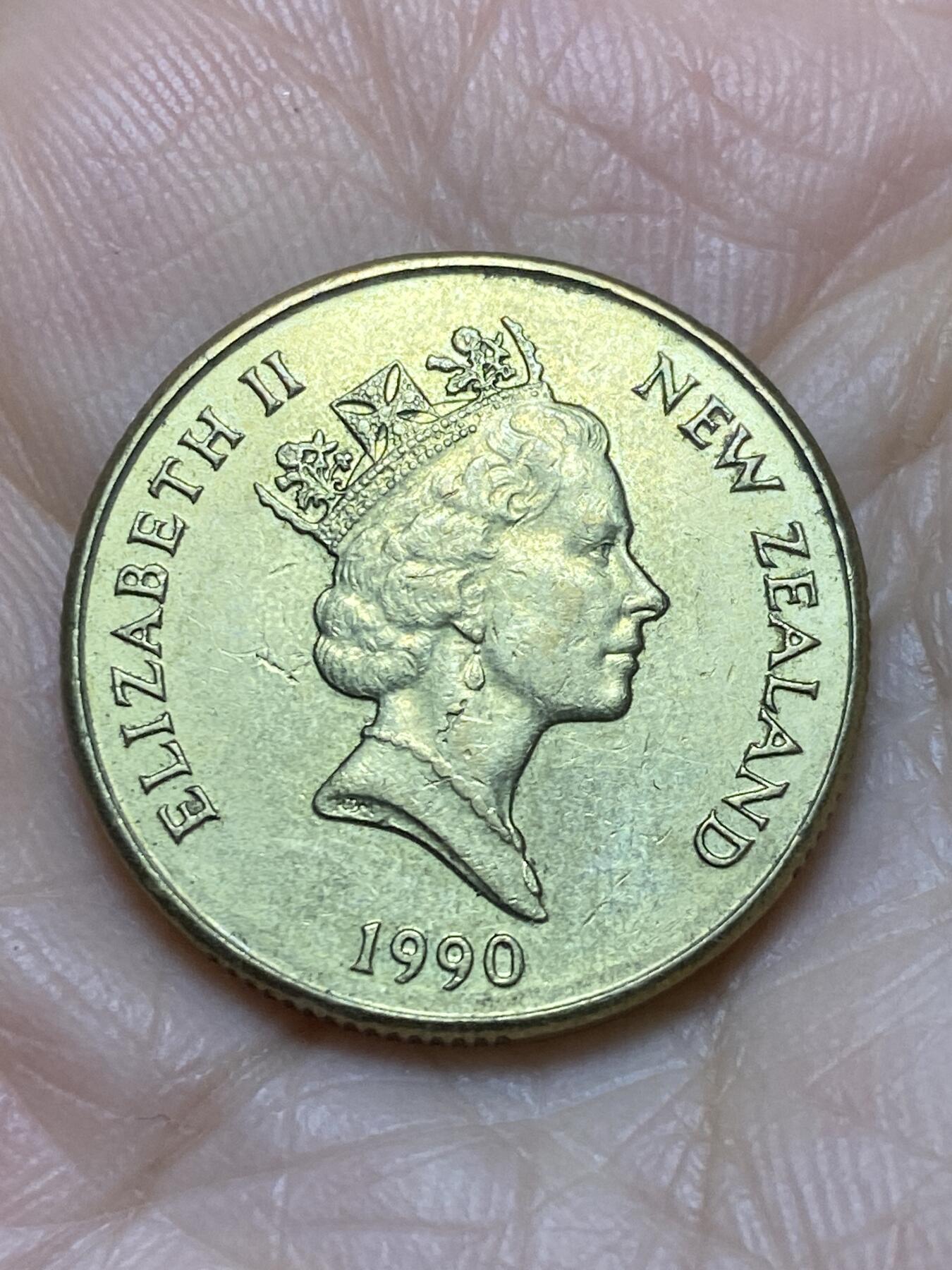 2025年第一百二十一场(总第一百四十七场）外国好品散币(免佣金) 新西兰🇳🇿1990年1元