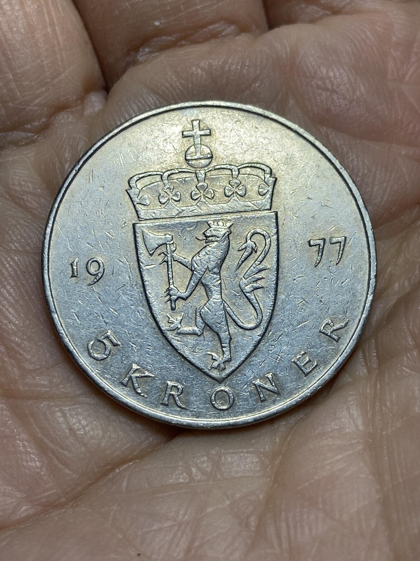 2025年第一百二十一场(总第一百四十七场）外国好品散币(免佣金) 挪威🇳🇴1977年5克朗(奥拉夫五世第二套)