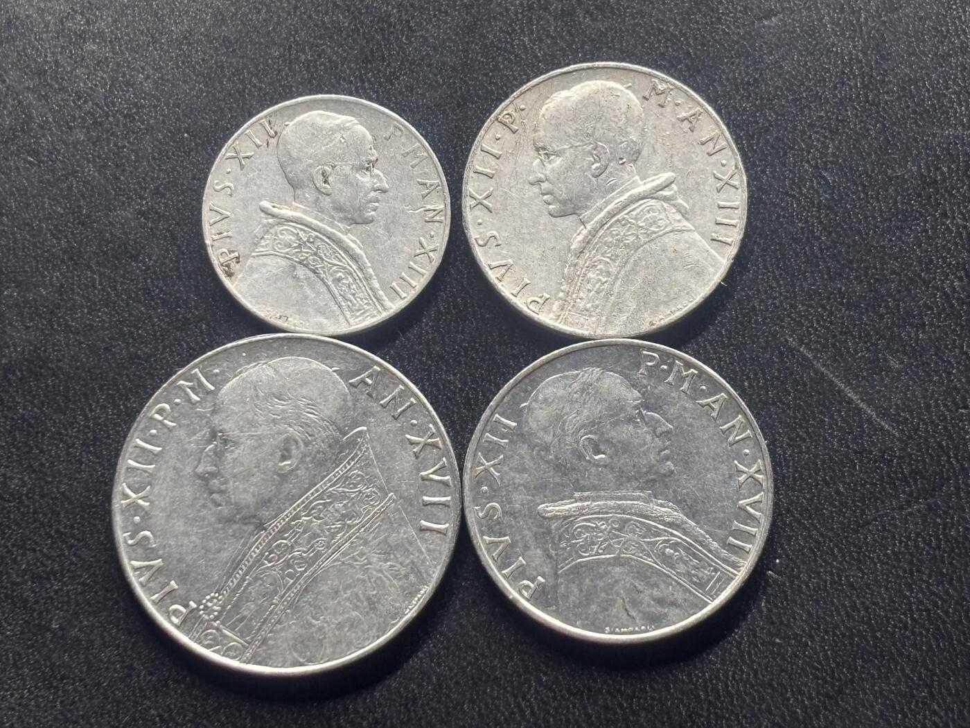 邮泉阁限时拍卖第三十四场 圣马力诺、梵蒂冈、意大利硬币专场（硬币在国外。请付邮费6元。）