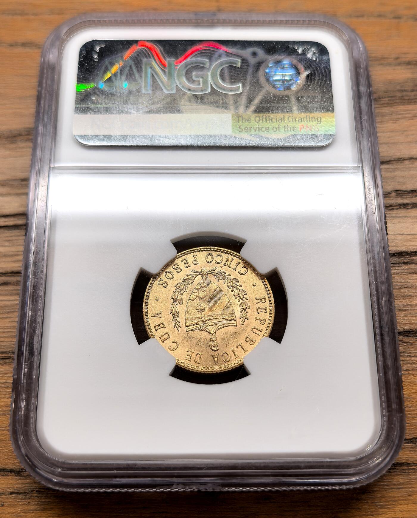 凡希社世界钱币微拍第三百十三期 1916古巴何塞马蒂5比索金币NGC-MS62，8.36g，900金。