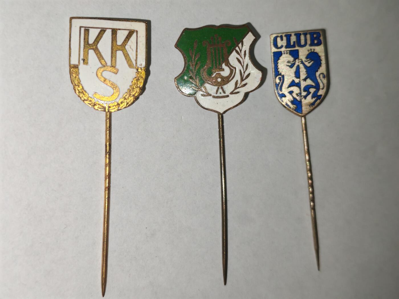 韵星假日精品2025秋季军品类拍卖会-- Rimey Holidays Boutique 2025 Autumn Militaria Sale 联邦德国kks组织，音乐与艺术协会，巴伐利亚老兵协会成员证章