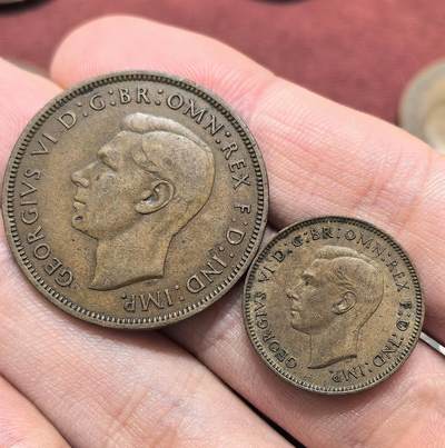 南宋泉阁俄币 外币 国币 专场第十八期 【送拍无额外佣金】 - 英国 1940/1942年 乔治六世1便士/1法新铜币一对 通货好品 字口还可以 