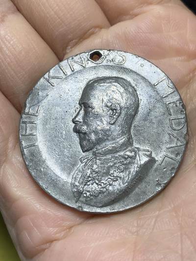 2025年第一百二十一场(总第一百四十七场）外国好品散币(免佣金) - 英国🇬🇧奖章，直径39毫米，厚2.3毫米，重16.84克(乔治五世时期，伦敦市议会准时出勤奖章，颁发给C.DERMAN )