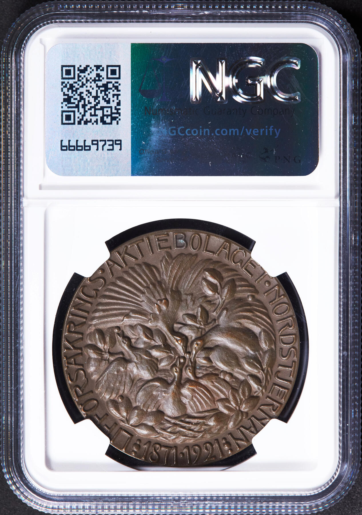 【俄甄集藏】2025年(044)11-12星期三晚 19:30 全场包邮 瑞典1921年纪念诺顿人寿保险公司成立50周年大铜章，NGC MS64，高浮雕设计华丽，巧克力包浆