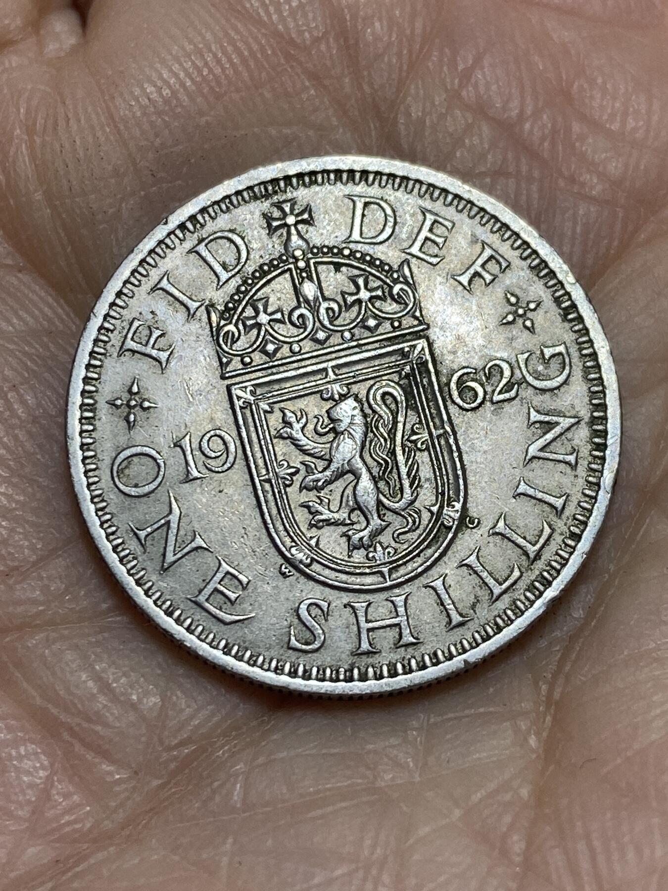 2025年第一百二十一场(总第一百四十七场）外国好品散币(免佣金) 英国🇬🇧1962年1先令(伊丽莎白二世青年桂冠第二版，苏格兰盾徽版)