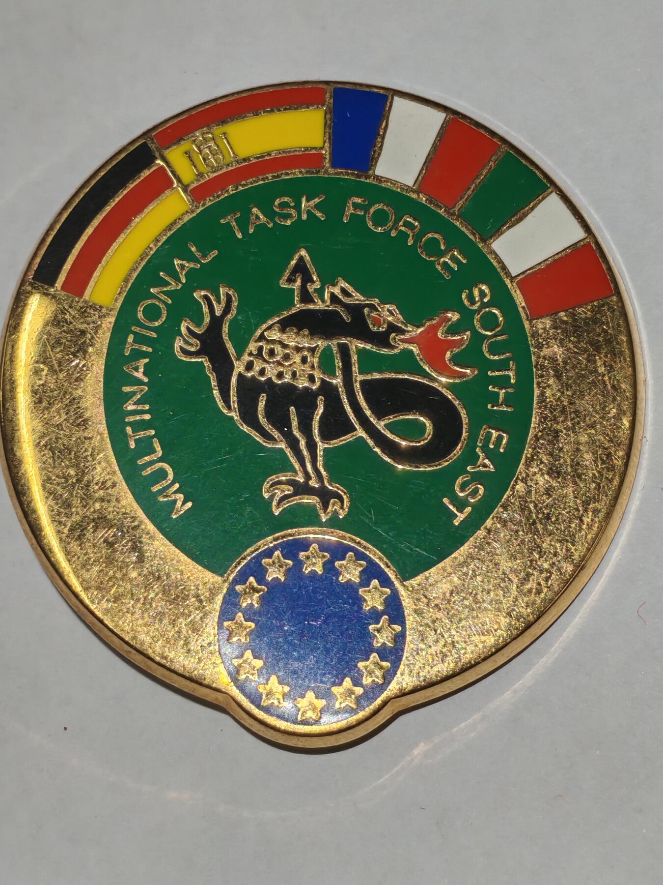 韵星假日精品2025秋季军品类拍卖会-- Rimey Holidays Boutique 2025 Autumn Militaria Sale 欧盟多国行动力量-东南成员证章