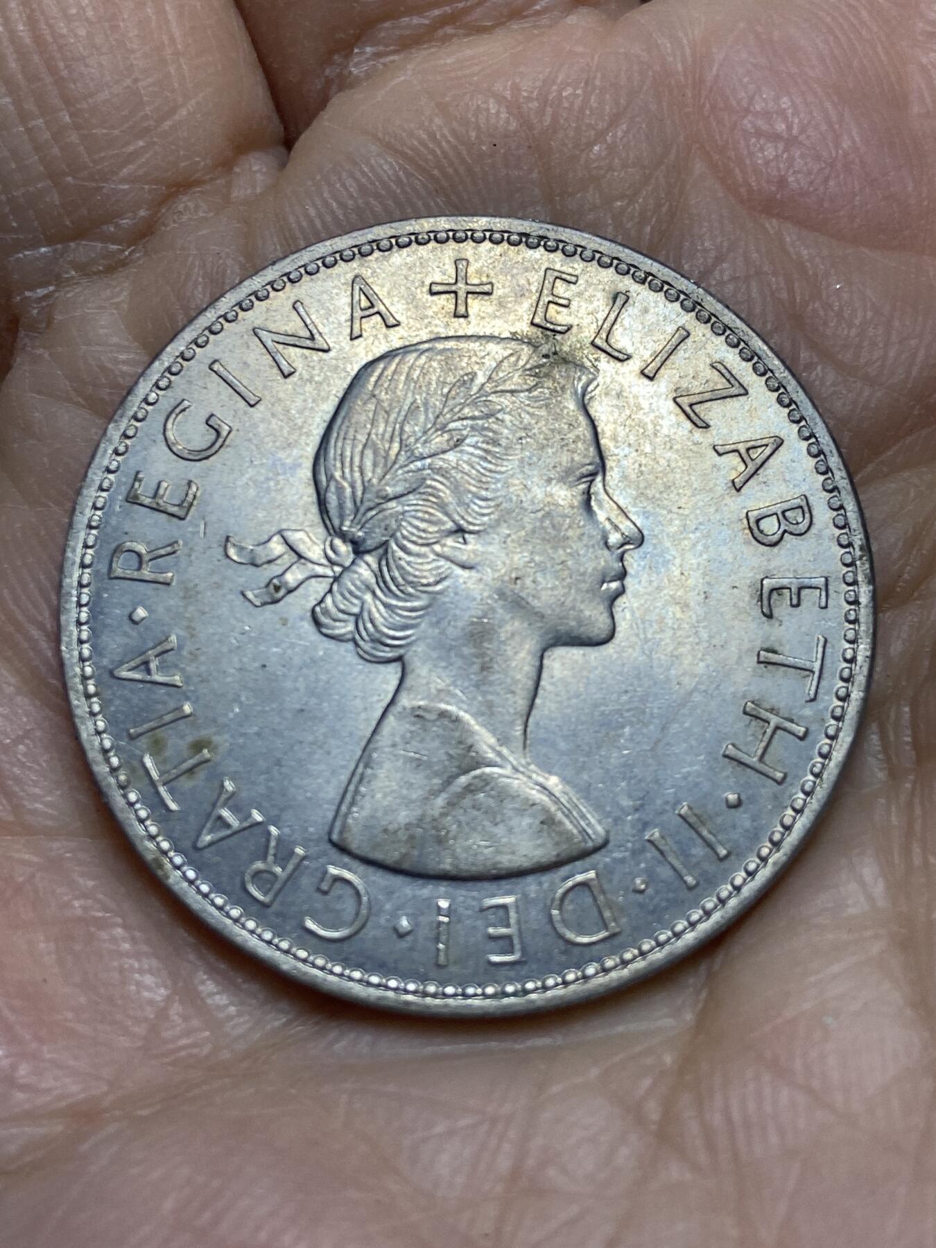 2025年第一百二十一场(总第一百四十七场）外国好品散币(免佣金) 英国🇬🇧1966年半克朗(伊丽莎白二世青年桂冠第二版)