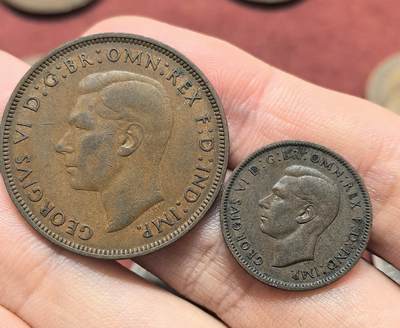 南宋泉阁俄币 外币 国币 专场第十八期 【送拍无额外佣金】 - 英国 1948年 乔治六世1便士/1法新铜币一对 通货好品 字口还可以 