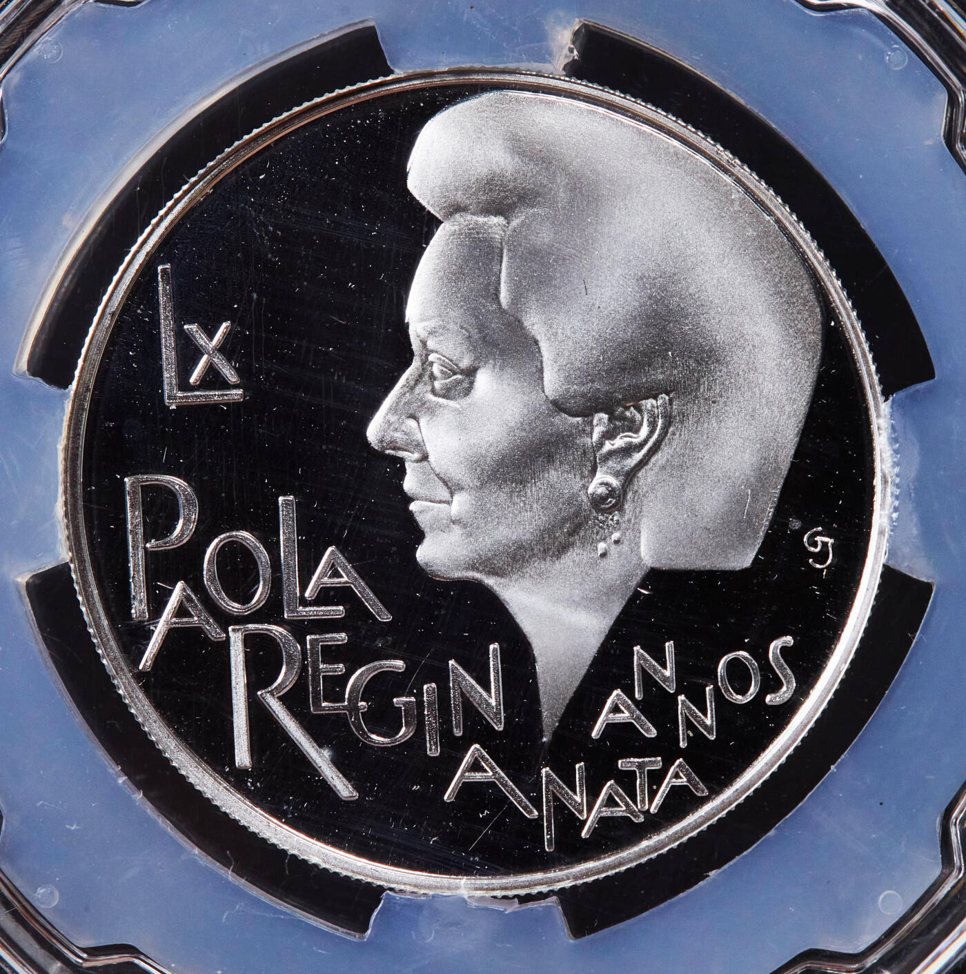 【俄甄集藏】2025年(044)11-12星期三晚 19:30 全场包邮 比利时1997年纪念宝拉王后60寿辰250法郎精制银币，信泰 PF68UC，重18.75克，92.5银，发行量25000枚