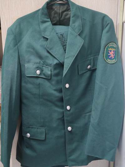 韵星假日精品2025秋季军品类拍卖会-- Rimey Holidays Boutique 2025 Autumn Militaria Sale - 联邦德国（西德）黑森警察常服一套（带裤子）